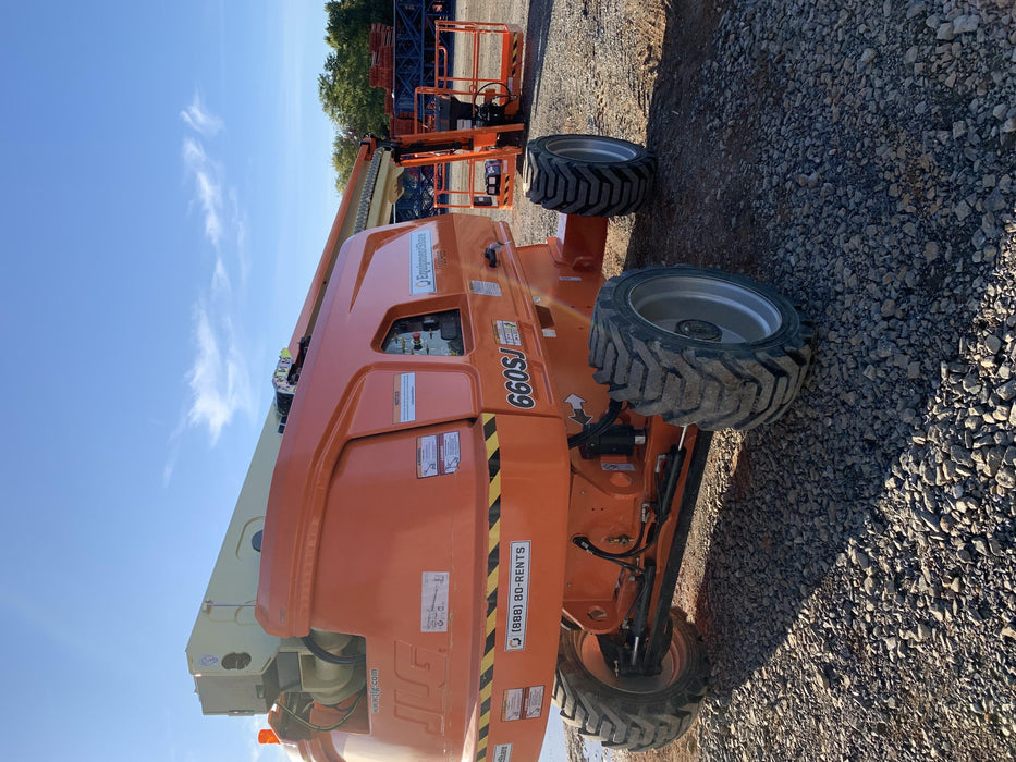 2020 JLG 660SJ