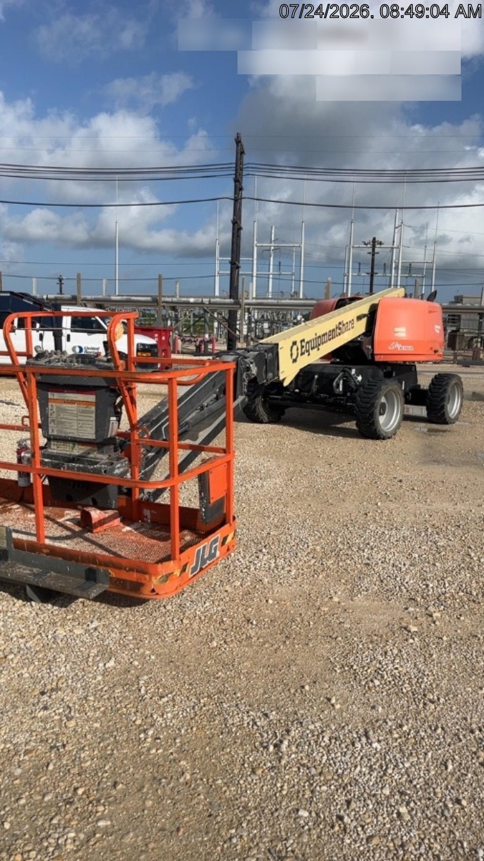 2023 JLG 660SJ
