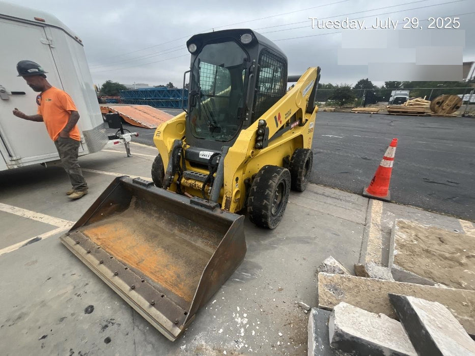 Wacker Neuson SW28 Cab/Heat/Air 14-Pin Attachment Control T3 Bucket Leveling EH Hand-Food Control Block Heater T4F Radio Hydraulic Coupler SSL/CTL 12X16.5 Premium