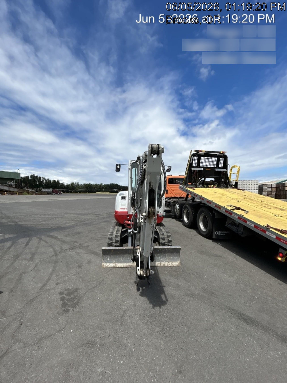 2025 TAKEUCHI TB235-2CR