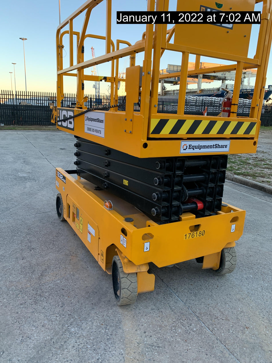 2021 JCB S3246E