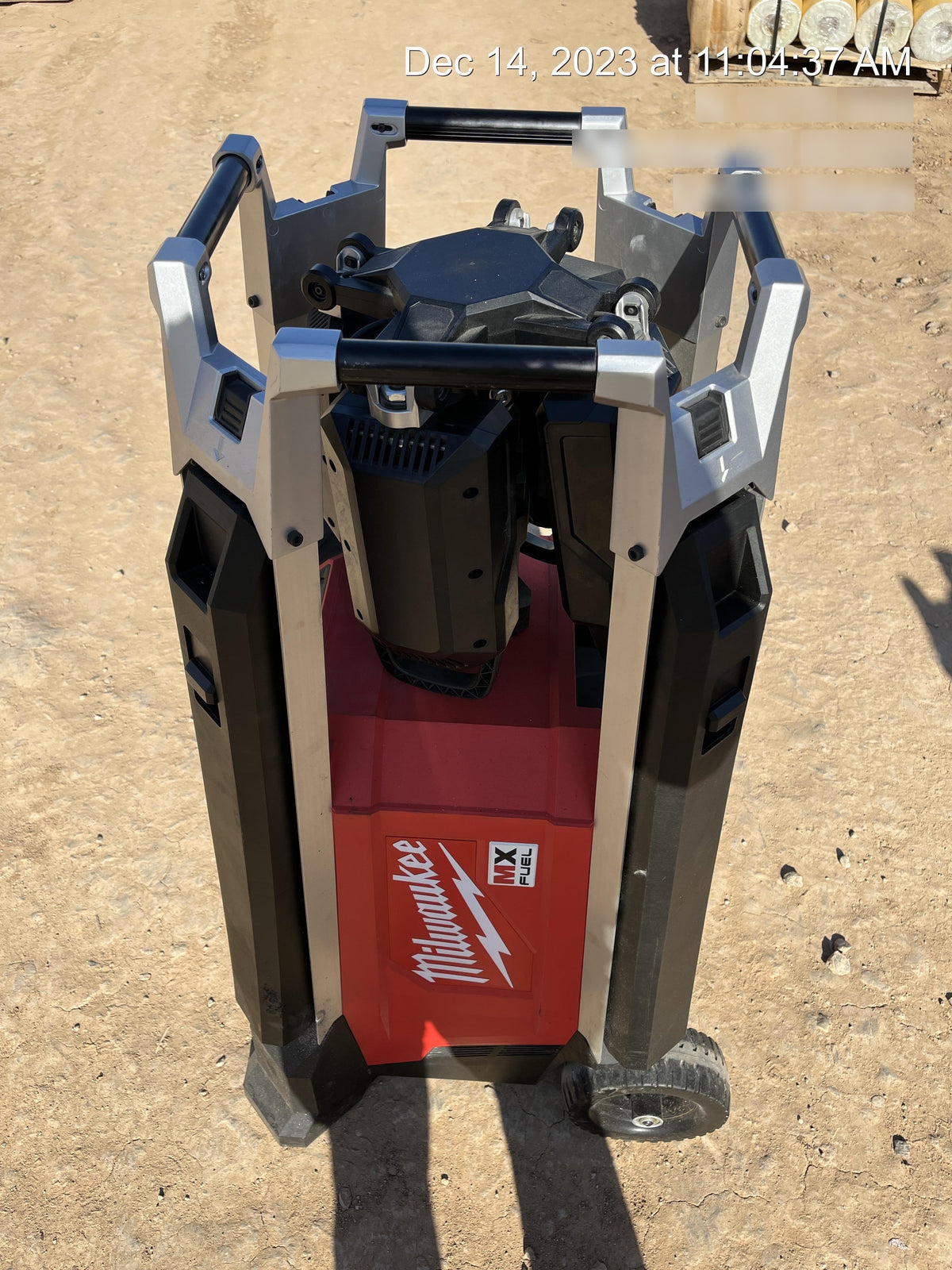 2022 MILWAUKEE MXF041-1XC