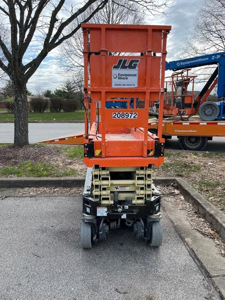 2022 JLG ES1932