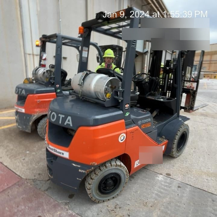2022 TOYOTA 50-8FGU25