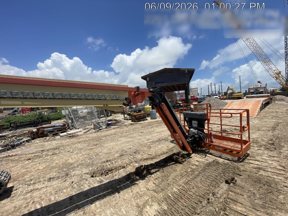 2021 JLG 660SJ Quad Track