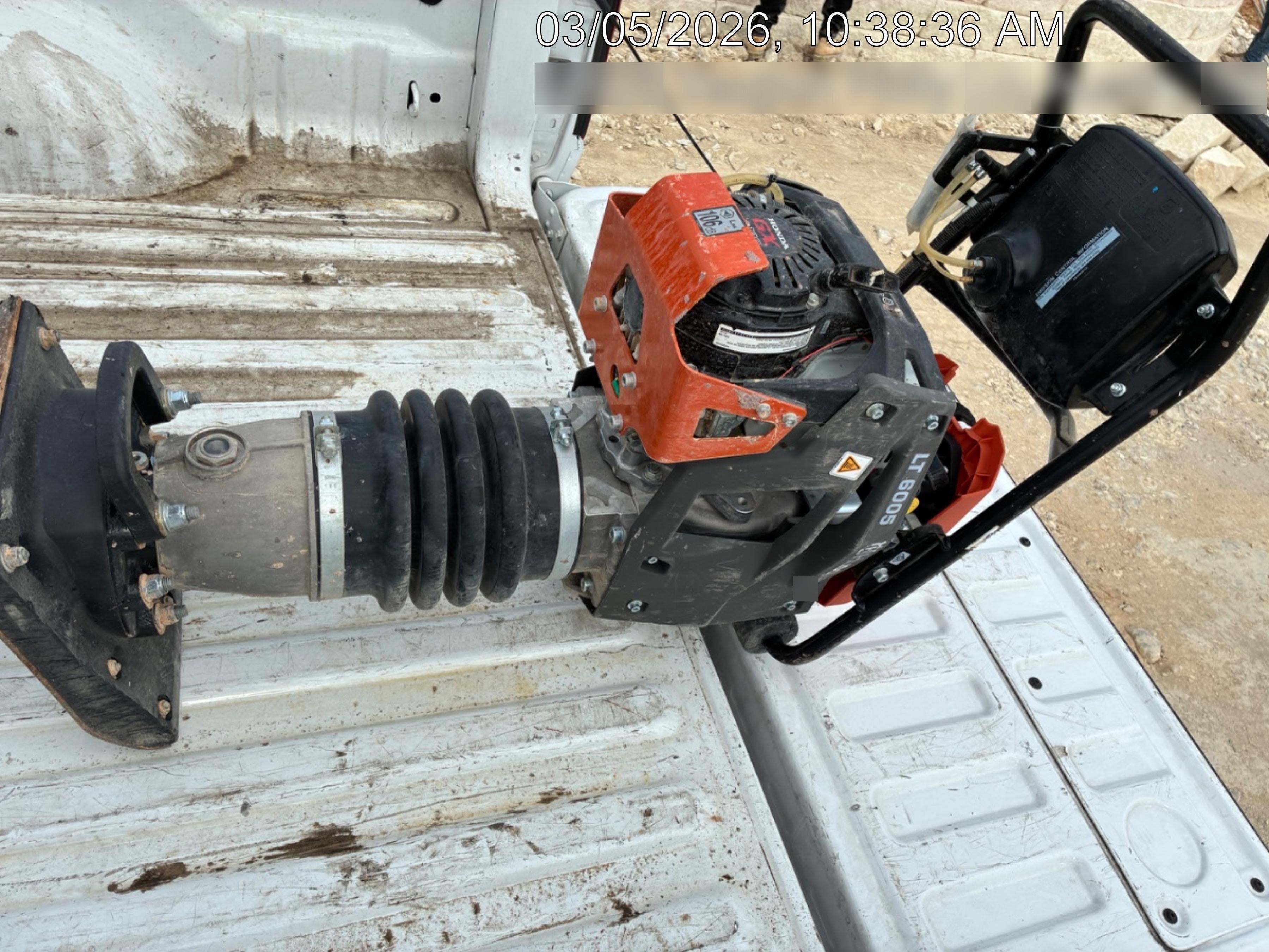 2025 HUSQVARNA LT6005