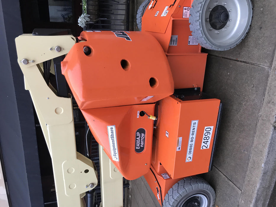 2019 JLG E400AJPN