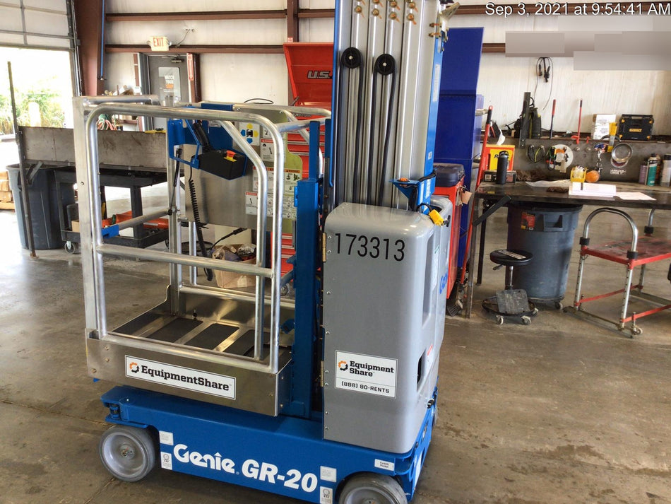 2021 GENIE GR-20