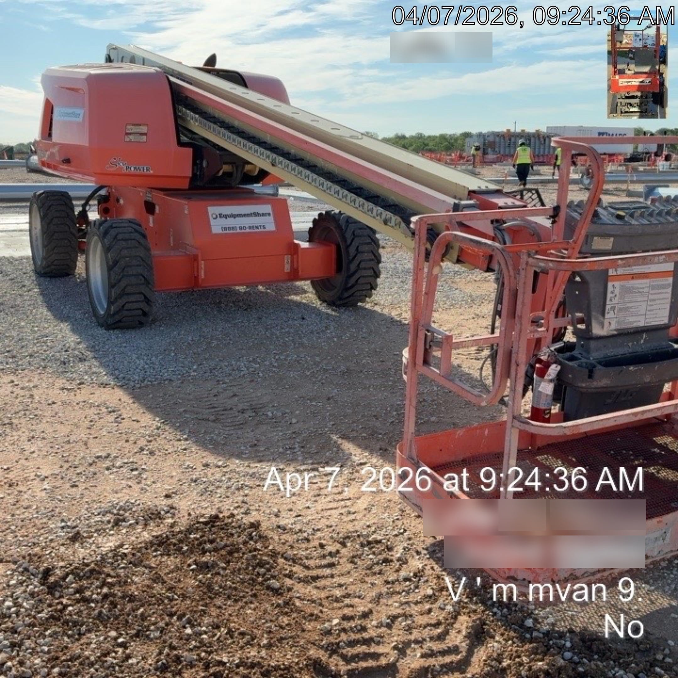 2021 JLG 600S