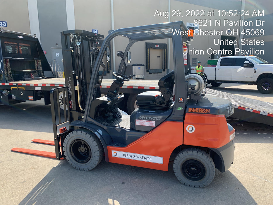 2022 TOYOTA 50-8FGU25