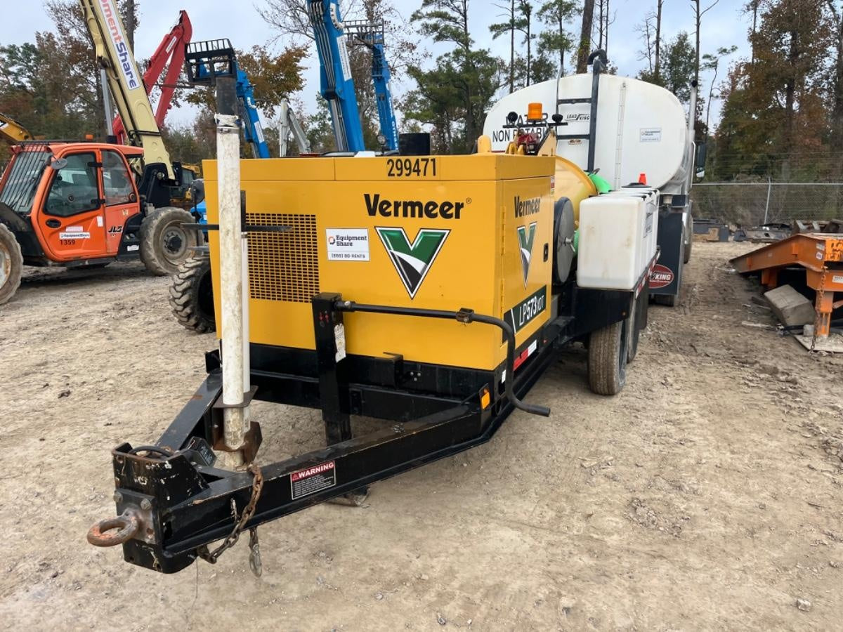 2023 Vac-Tron LP573XDT T4 Koehler Diesel Engine, 500 Gallon Debris Tank, x2 100 Gallon Water Tanks