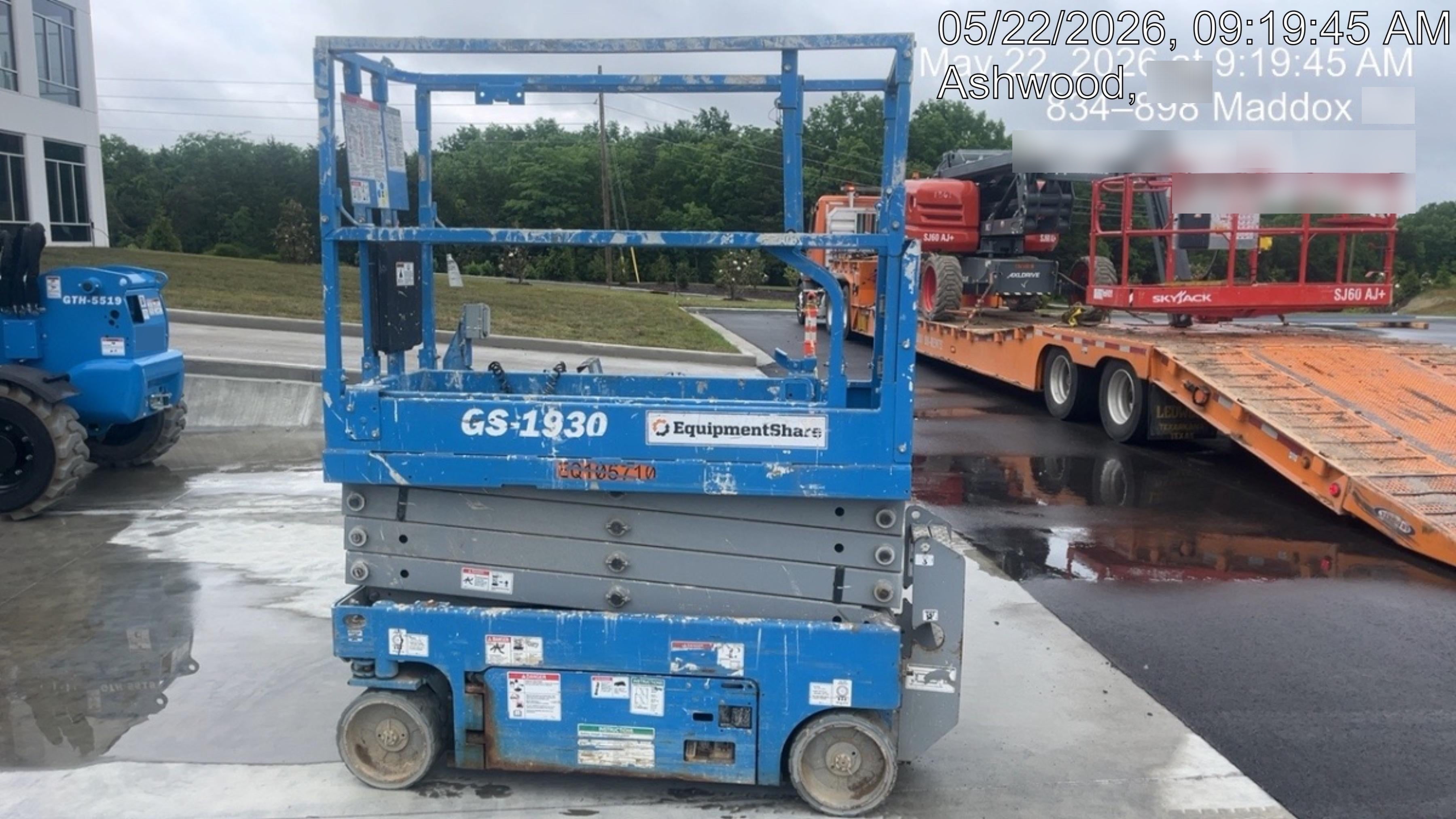 2020 Genie GS-1930 Solid Non Marking Tires, Beacon, Folding rails with half height swing gate