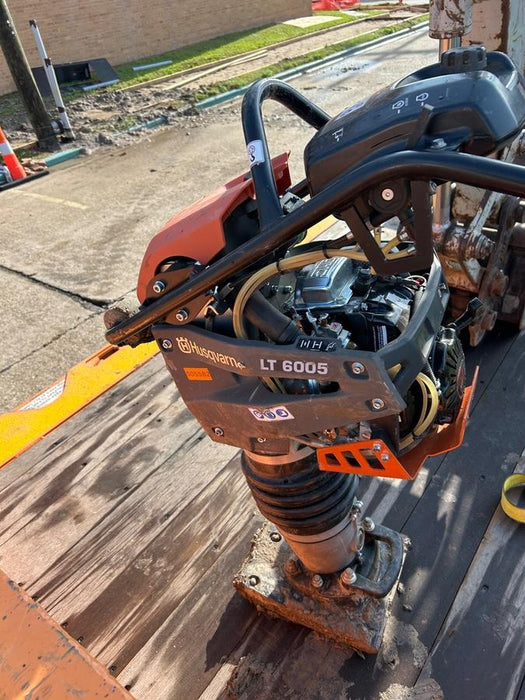 2025 HUSQVARNA LT6005