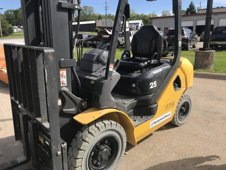 2020 KOMATSU FG25T-16