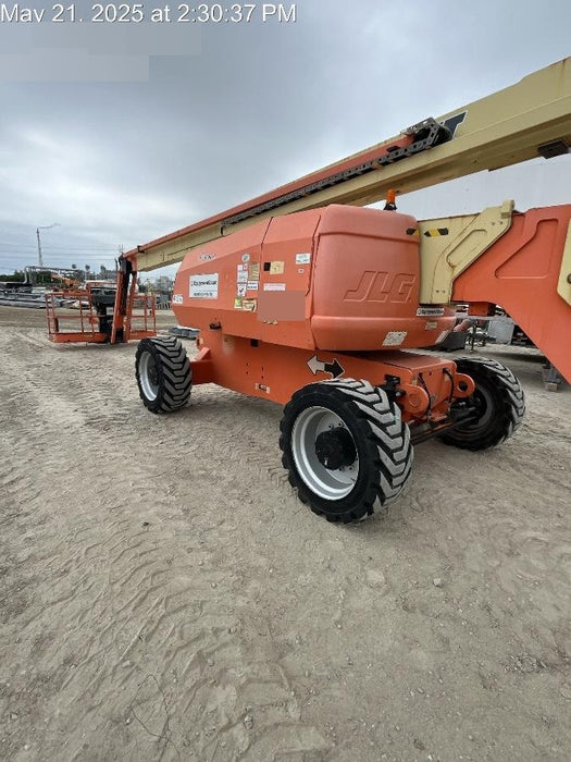 2019 JLG 800AJ
