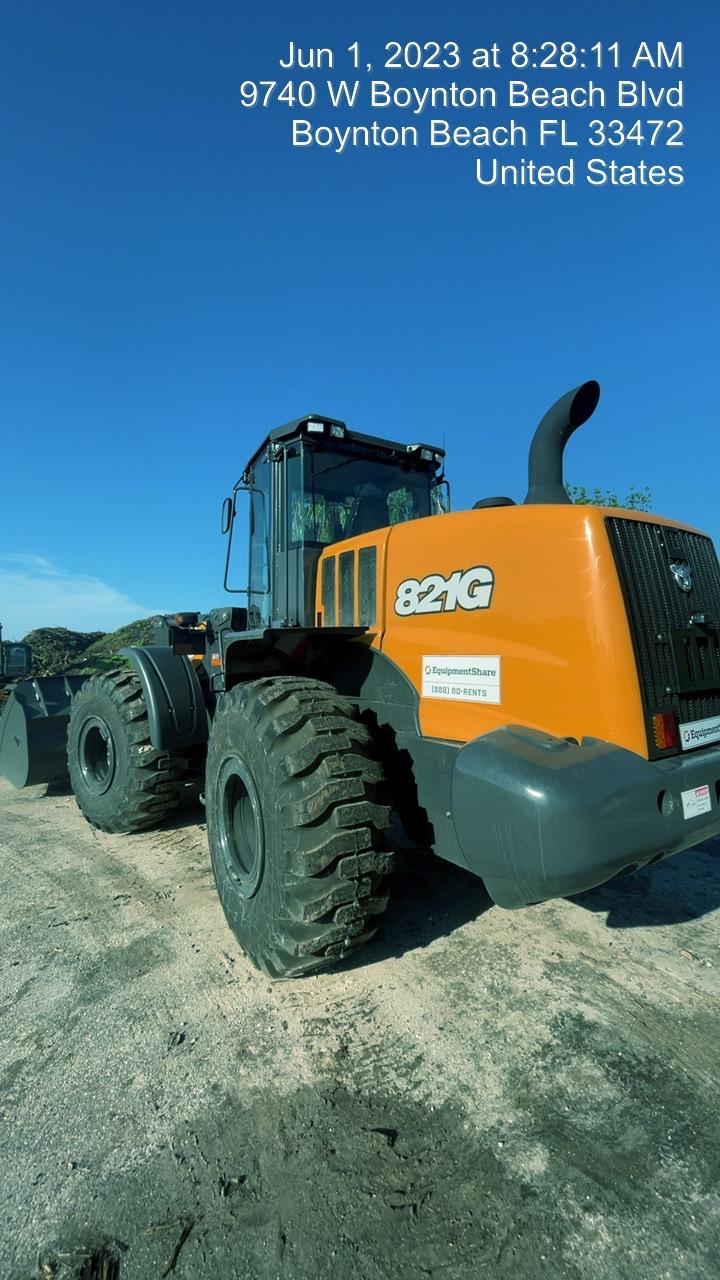 2023 CASE 821G