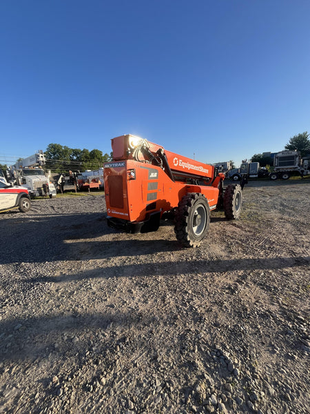 2022 SKYTRAK 10054