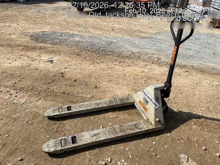 2022 ROUGHNECK 5,500lb Manual Pallet Jack - Roughneck