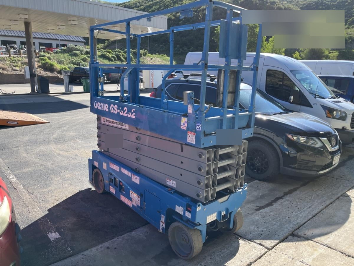 2019 Genie GS-3232 Standard Options