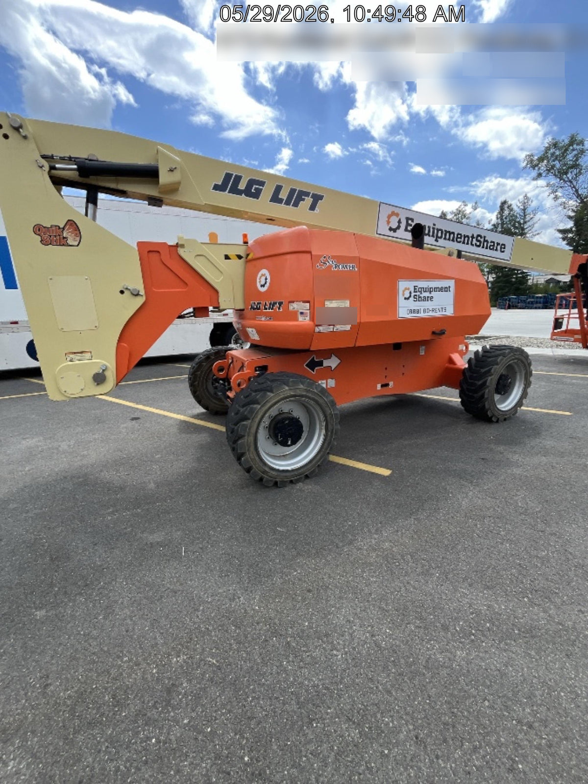2021 JLG 800AJ
