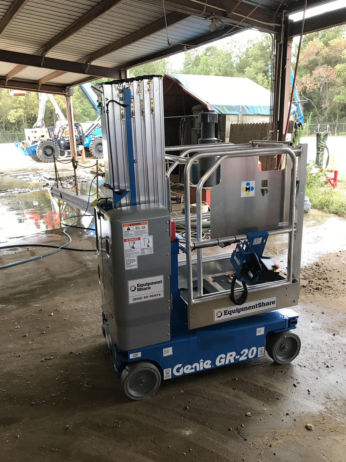 2019 GENIE GR-20