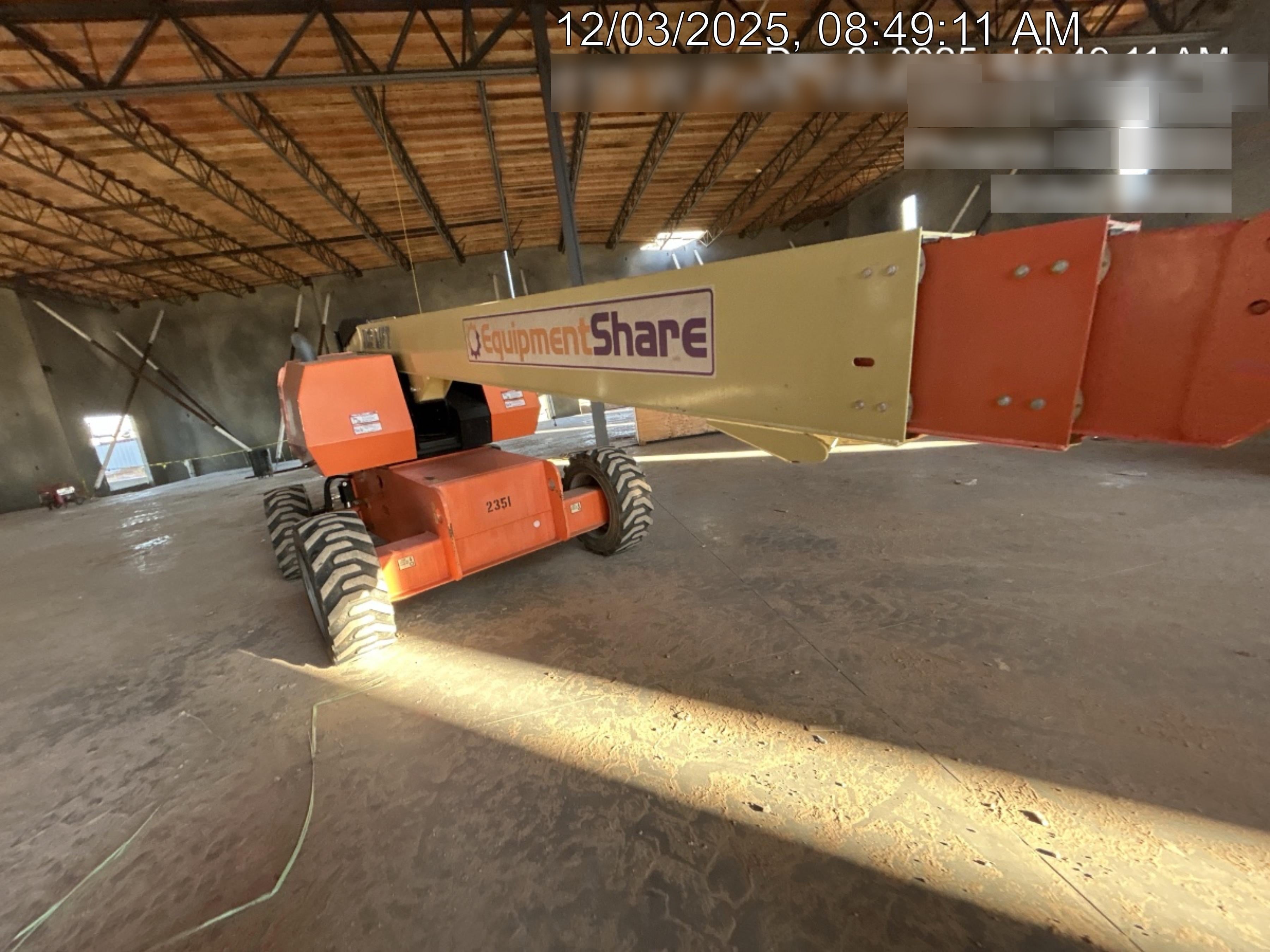 2017 JLG 660SJ