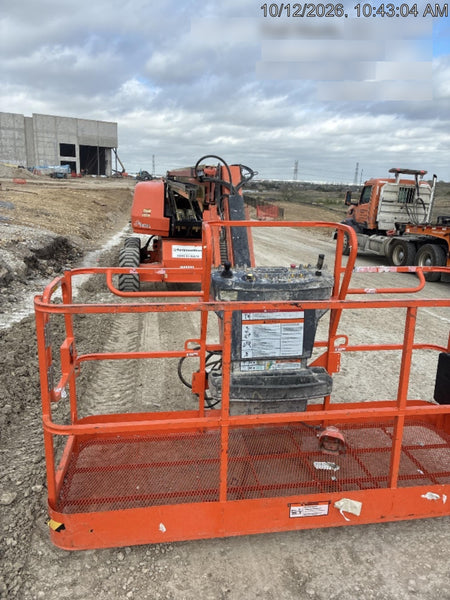 2021 JLG 660SJ