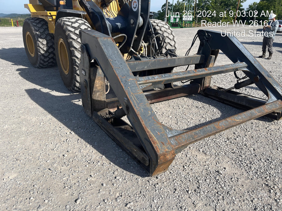 2022 PEMBERTON Pipe Grapple Forks