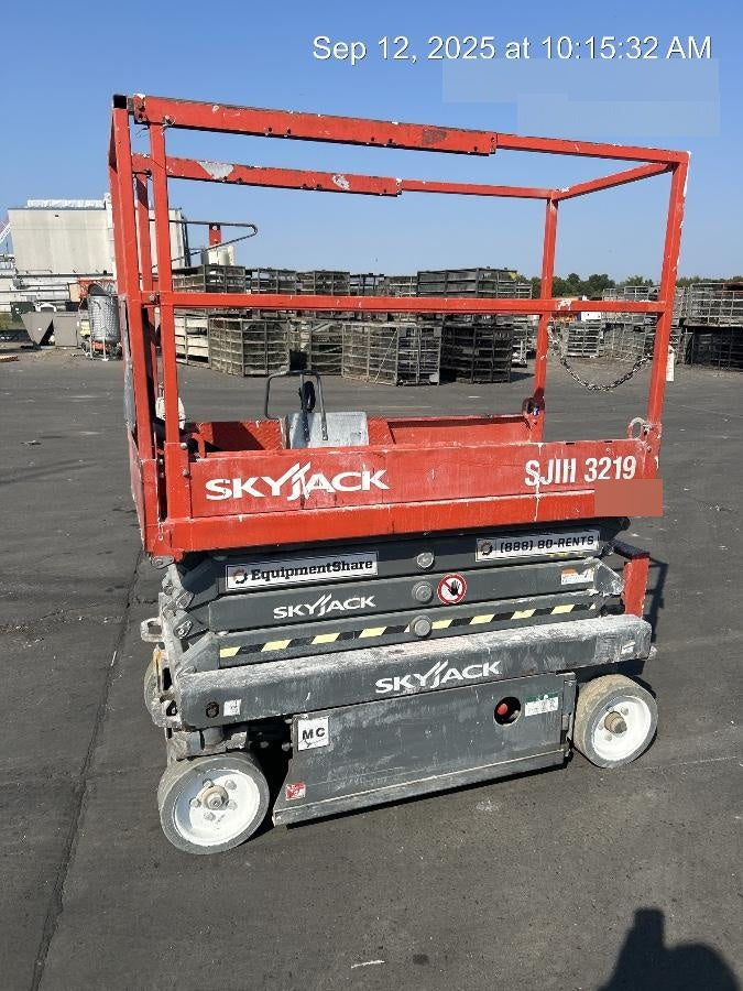 2016 Skyjack SJIII-3219 Standard Rental Specs