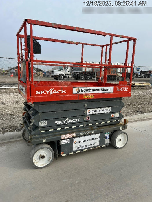 2021 SKYJACK SJ4732
