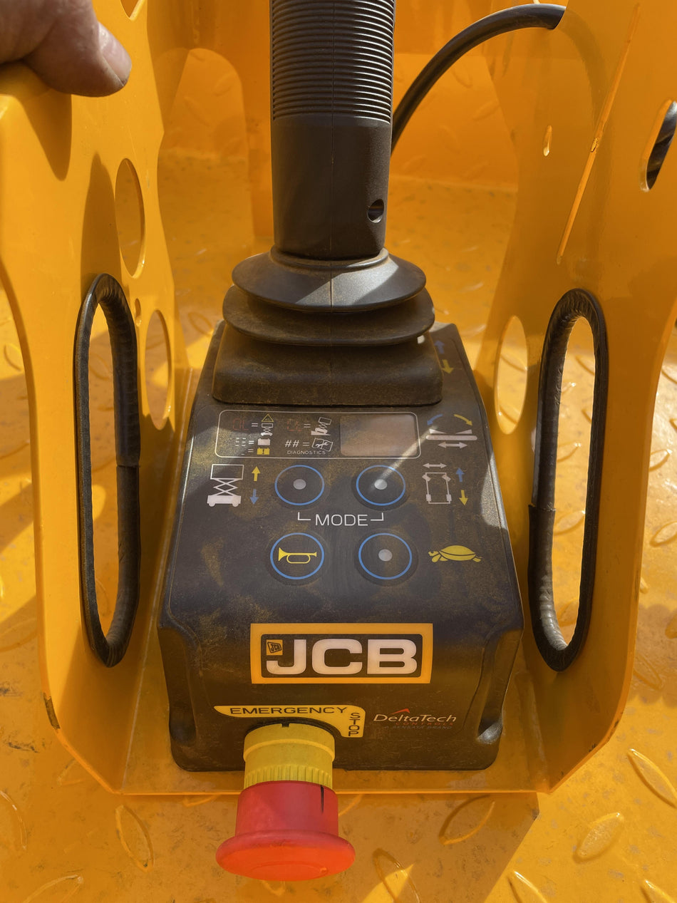 2023 JCB S1930E