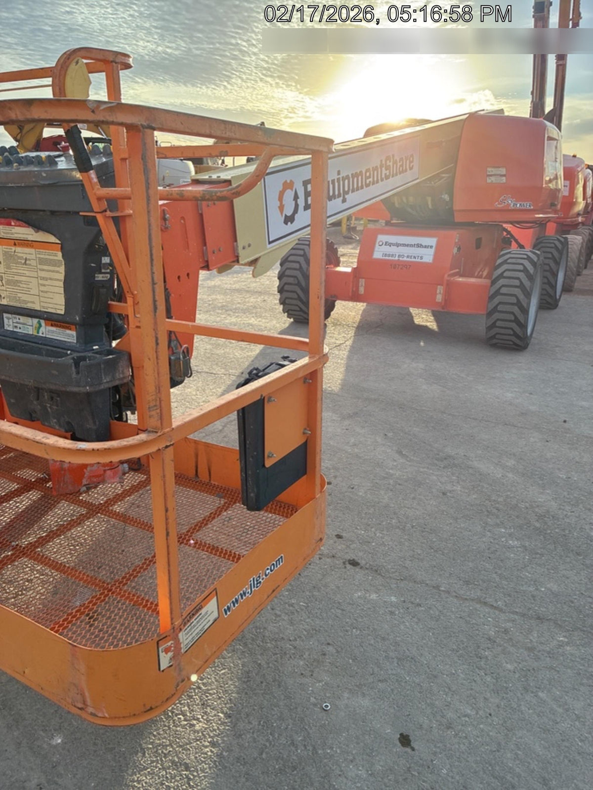 2020 JLG 600S