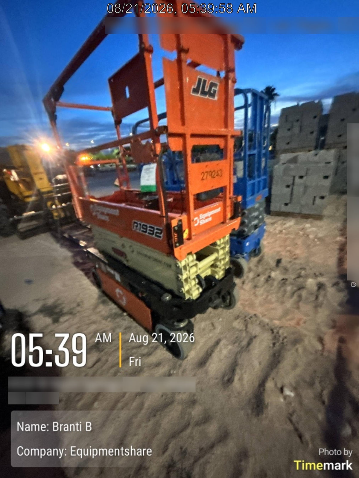 2022 JLG R1932