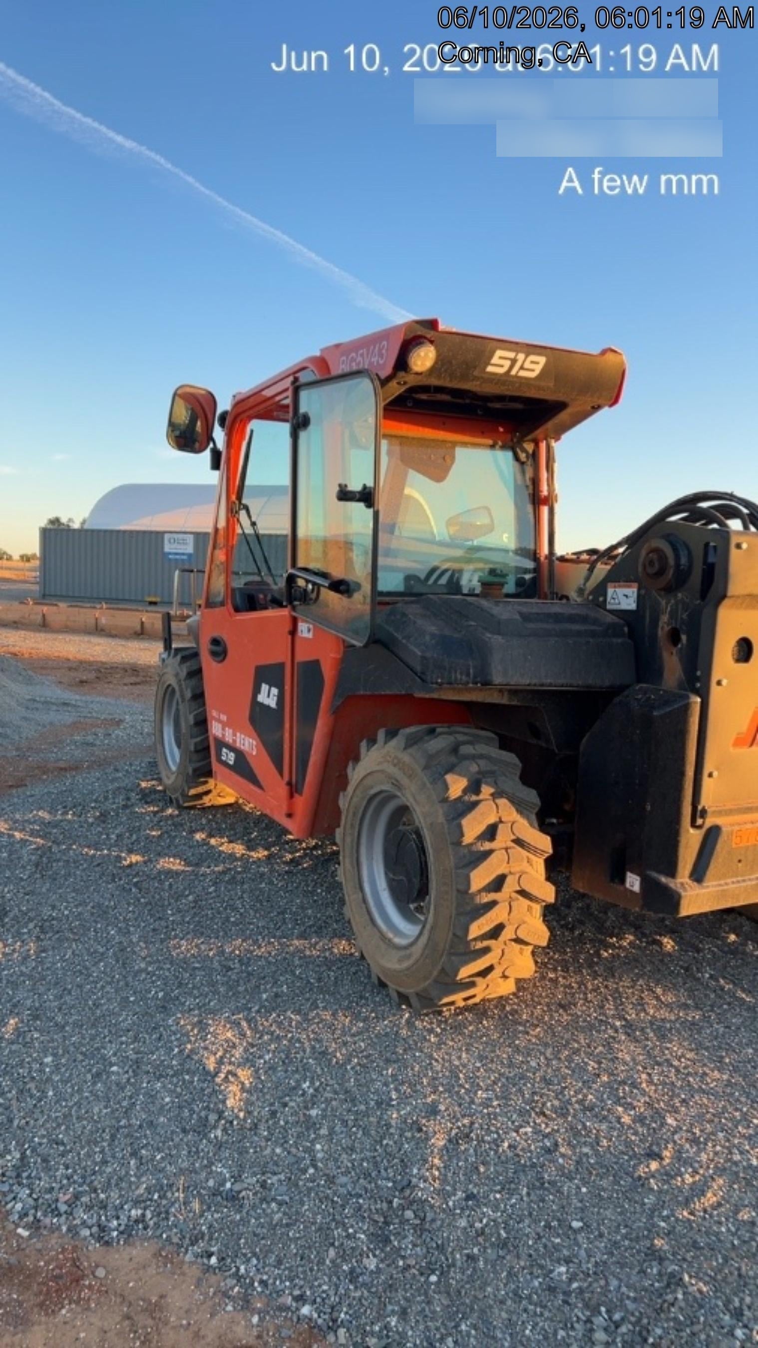 2025 JLG 519