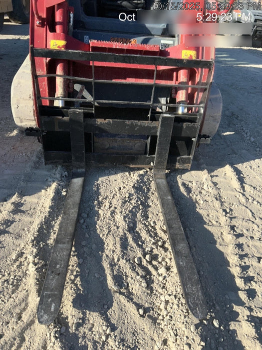 2025 ARROW MATERIAL HANDLING F5100CB