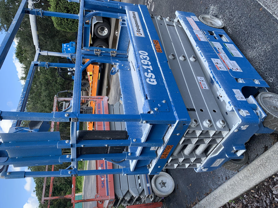 2020 Genie GS-1930 Solid Non Marking Tires, Beacon, Folding rails with half height swing gate