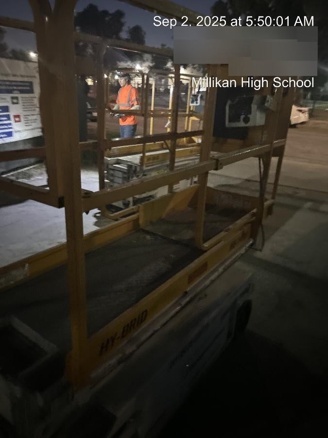 Custom Equipment HB-1430 <ul>
 <li>Hy-Brid Scissor Lift</li>
  <li>Platform capacity up to 670 lbs.</li>
  <li>Working height up to 20 ft</li>
  <li>Weighs under 1,700 lbs.</li>
  <li>Non-marking wheels </li>
</ul>