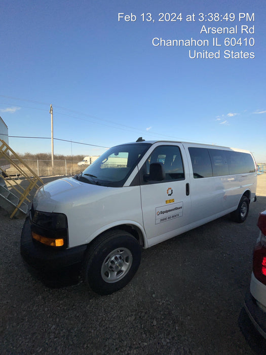 2023 CHEVROLET Express Van - Rental