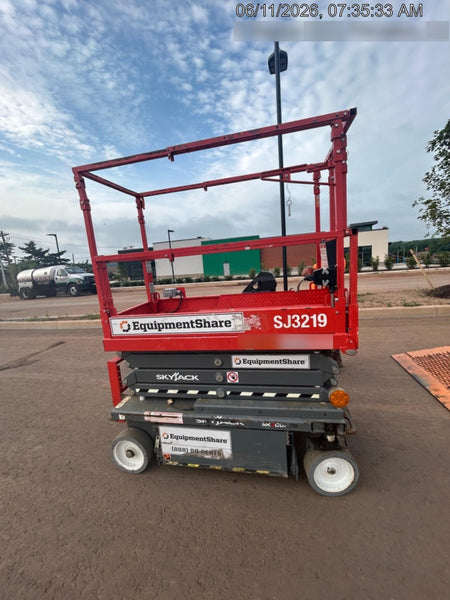 2022 SKYJACK SJ3219