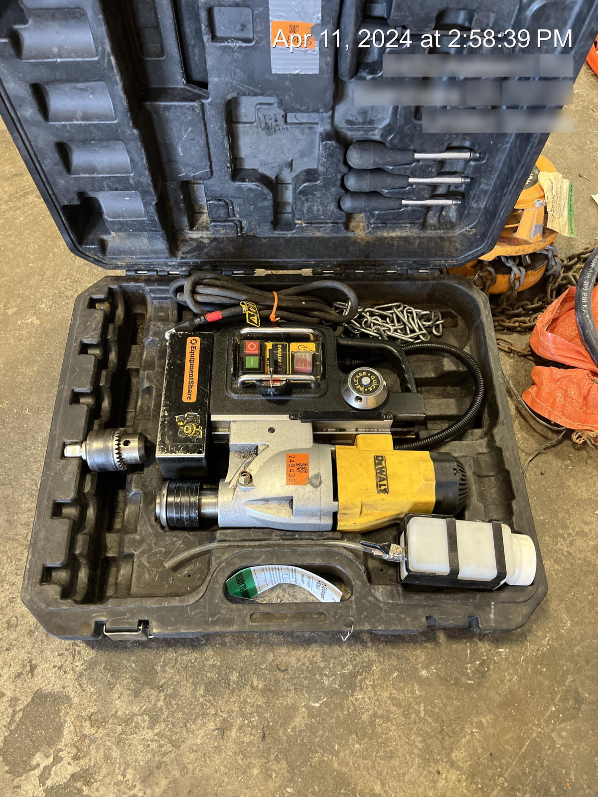 2022 DEWALT DWE1622K