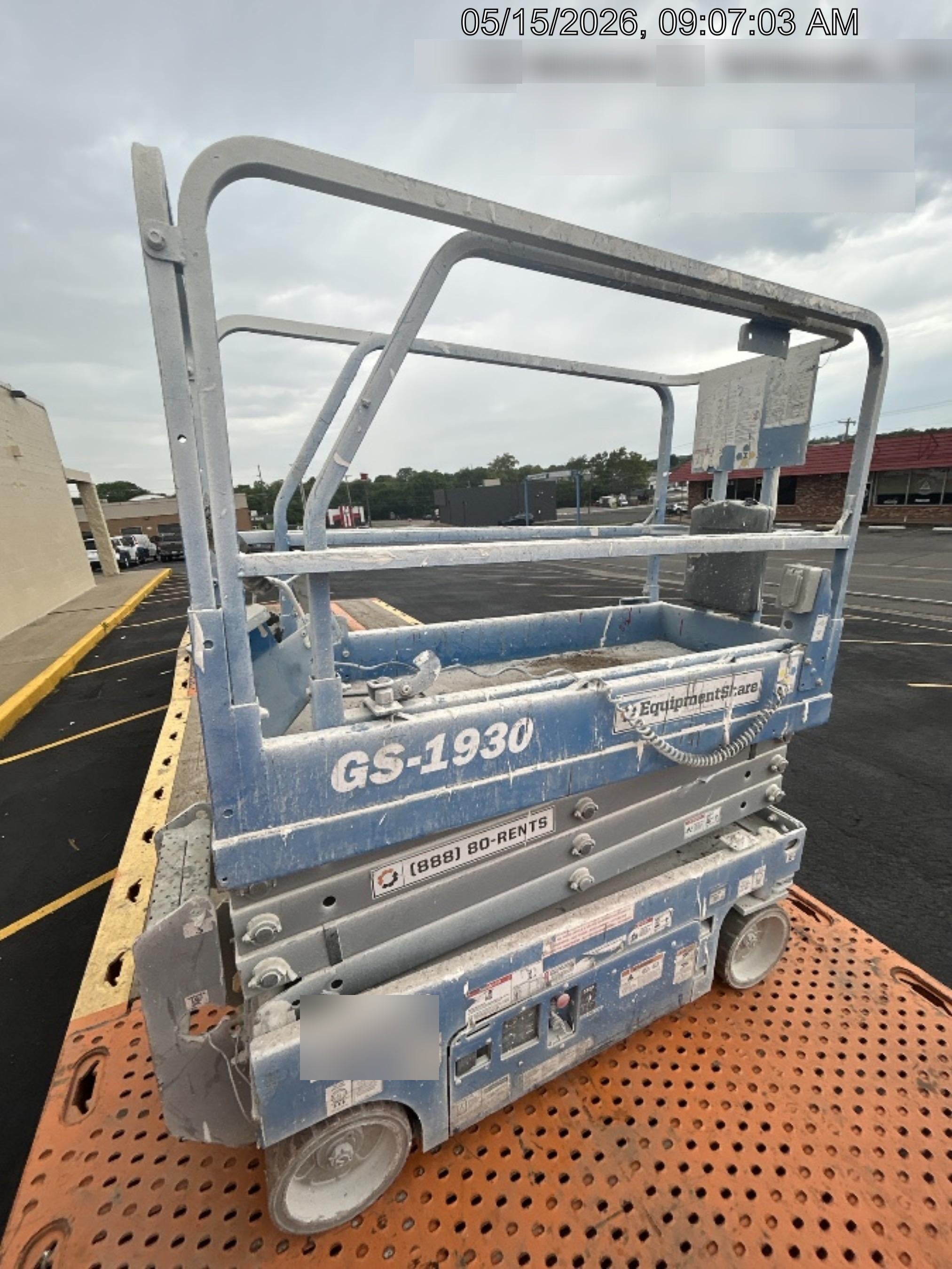 2019 Genie GS-1930 Fixed Rails with Chain Entry