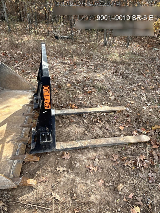 2024 ARROW MATERIAL HANDLING 48" Pallet Forks - Arrow