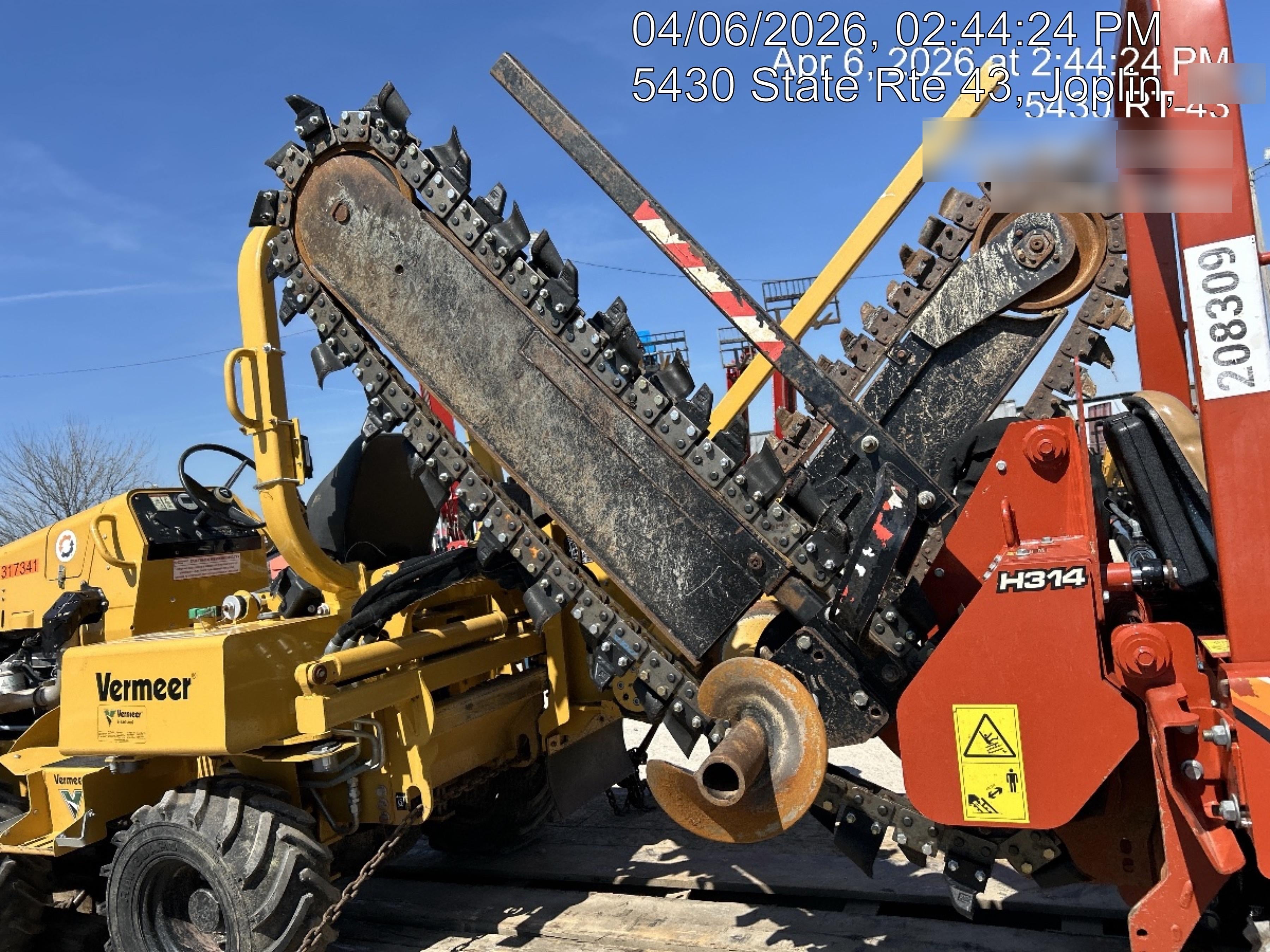 2022 DITCH WITCH RT45A