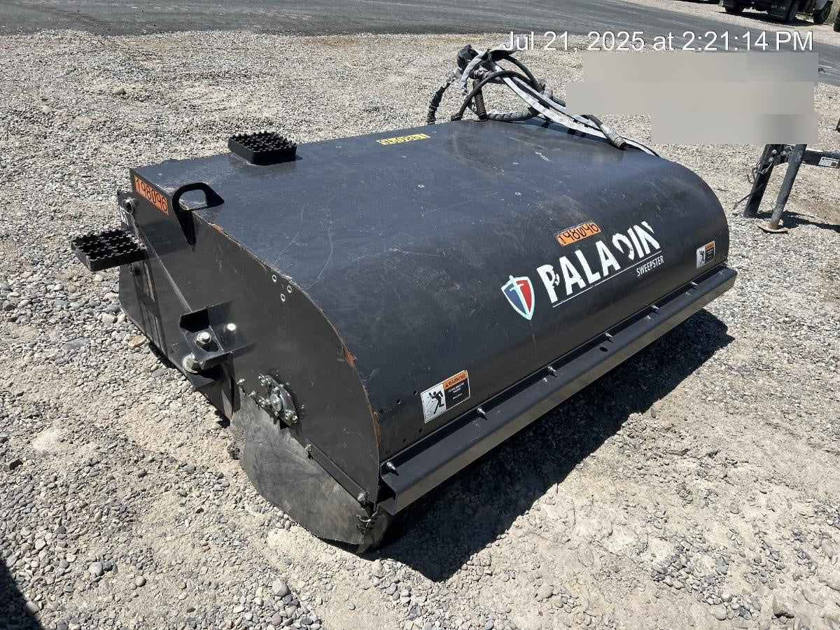 2022 PALADIN Sweepster SB72
