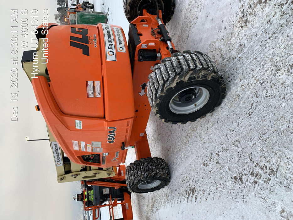 2019 JLG 450AJ
