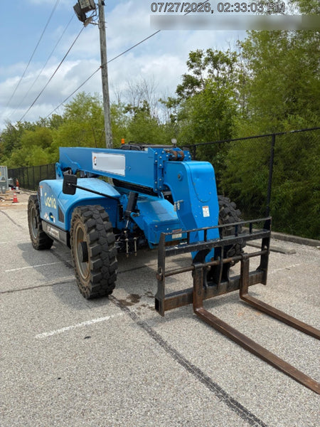 2022 GENIE GTH-844