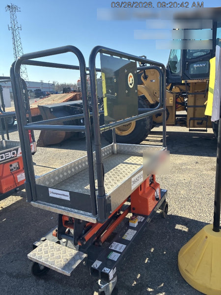 2023 JLG 1030P