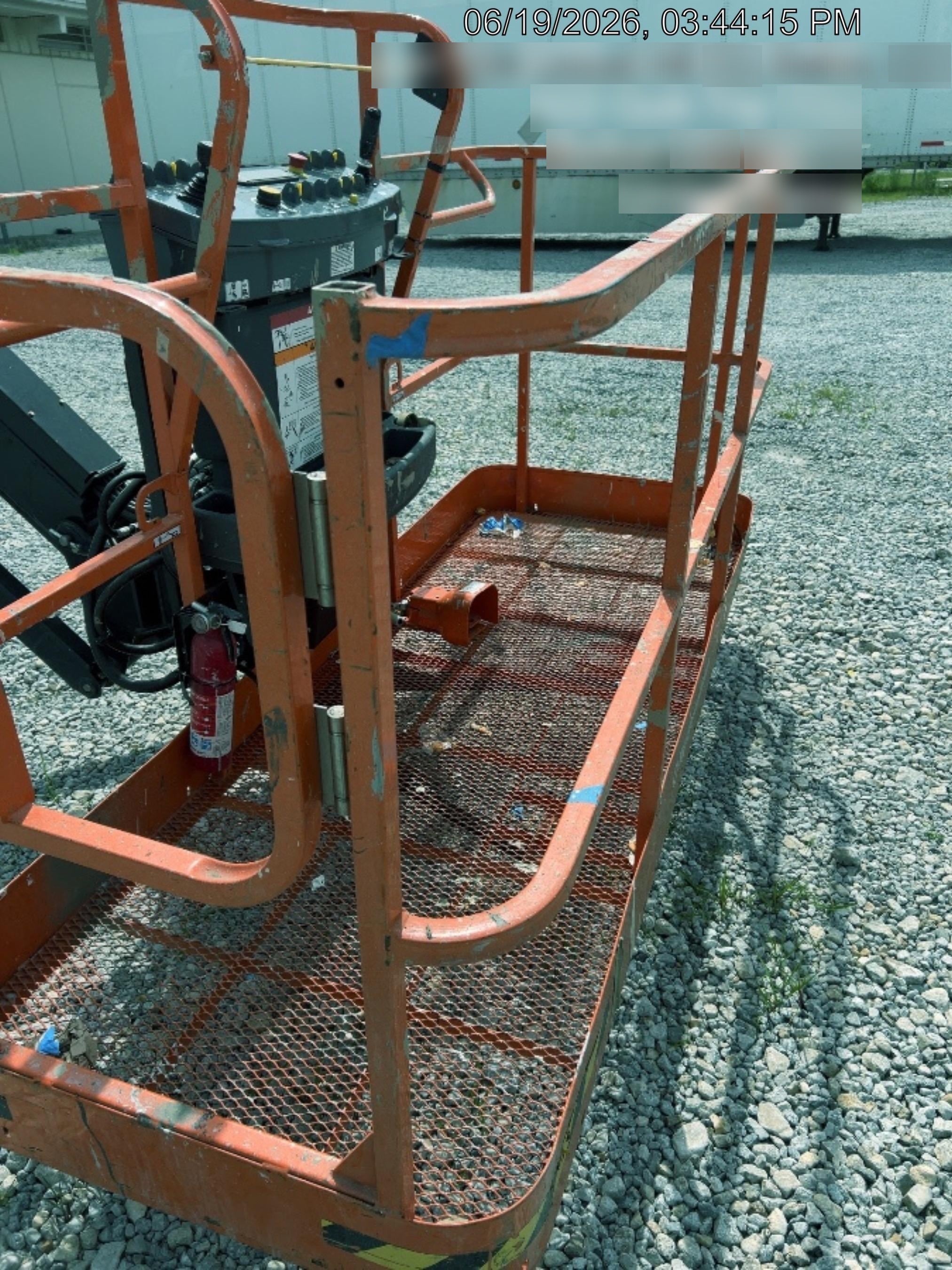 2025 JLG 660SJ
