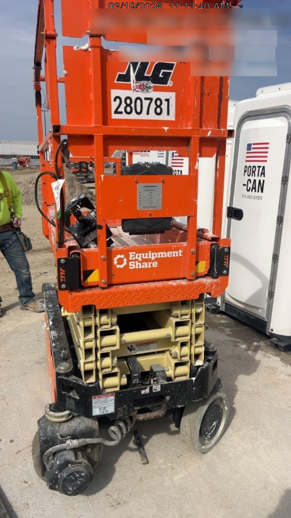 2022 JLG ES1932