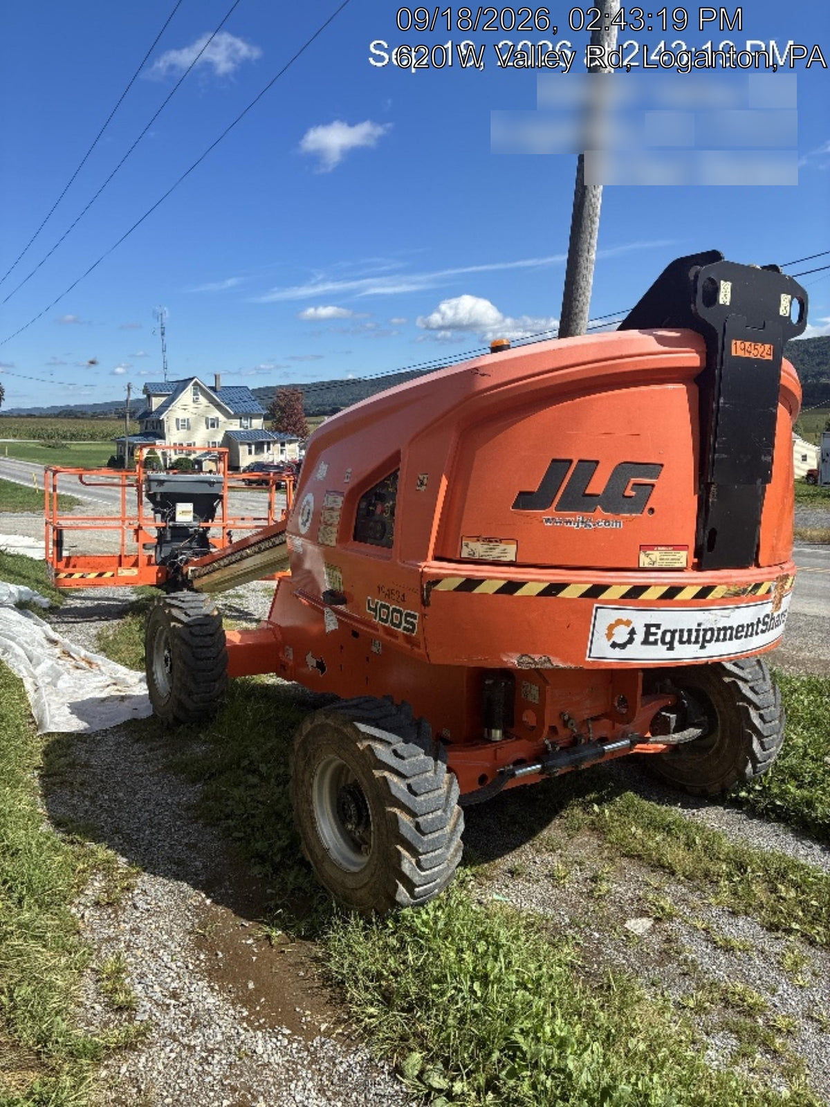 2021 JLG 400S